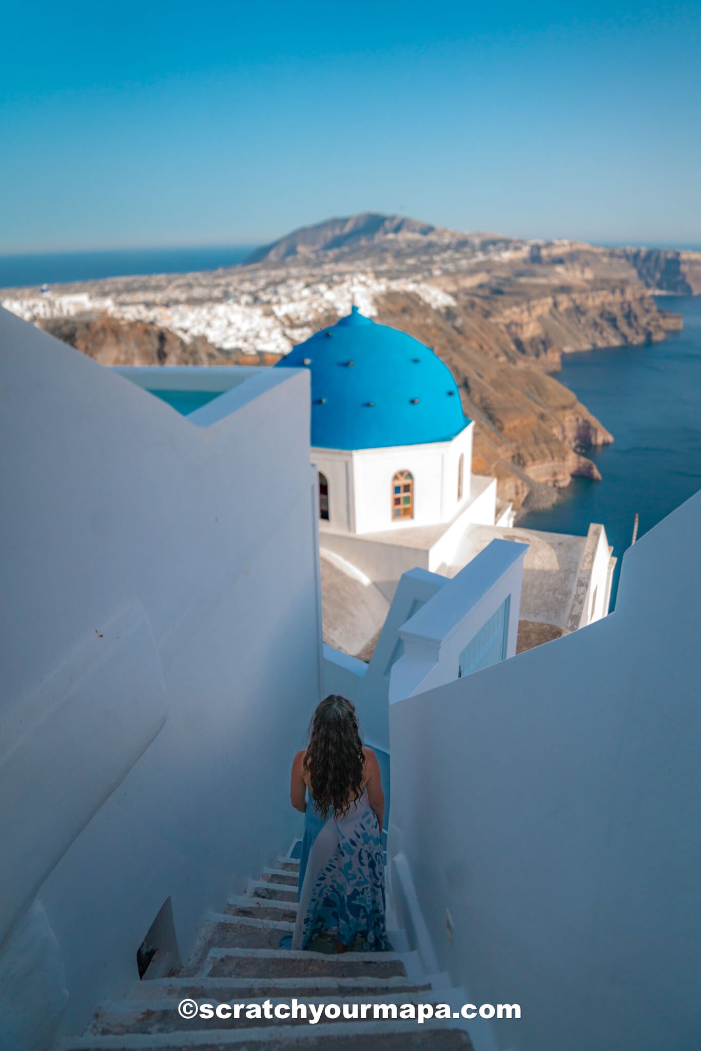 Church of the Resurrection of the Lord (Imerovigli) - blue domes in Santorini