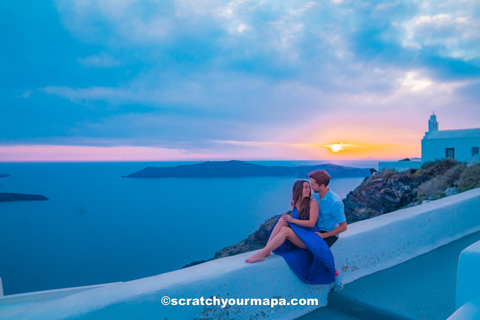 best photo spots in Santorini