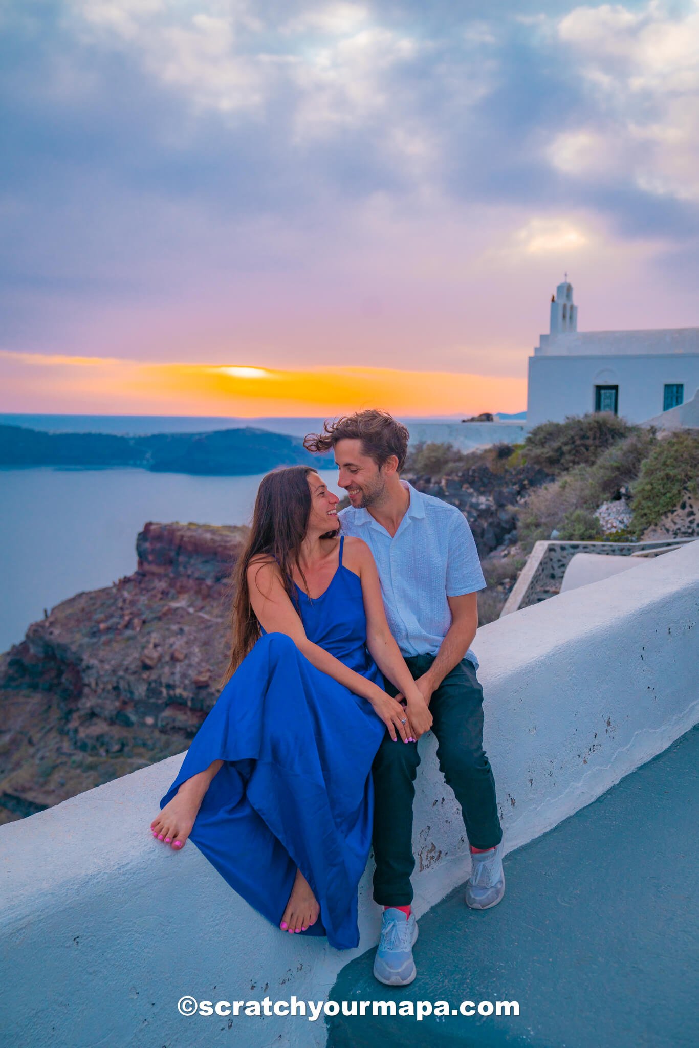 the best time to visit Santorini