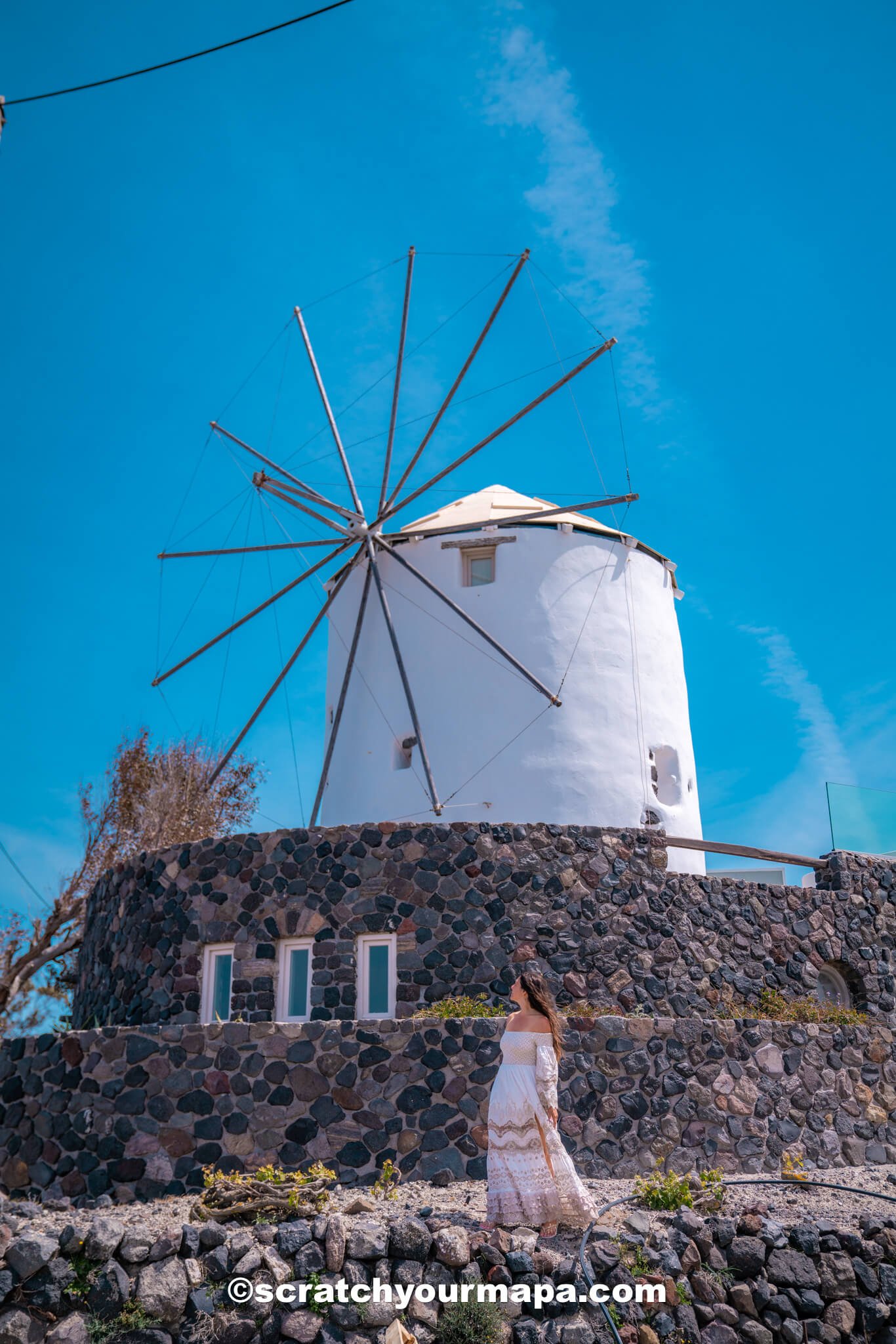 how to get to Santorini