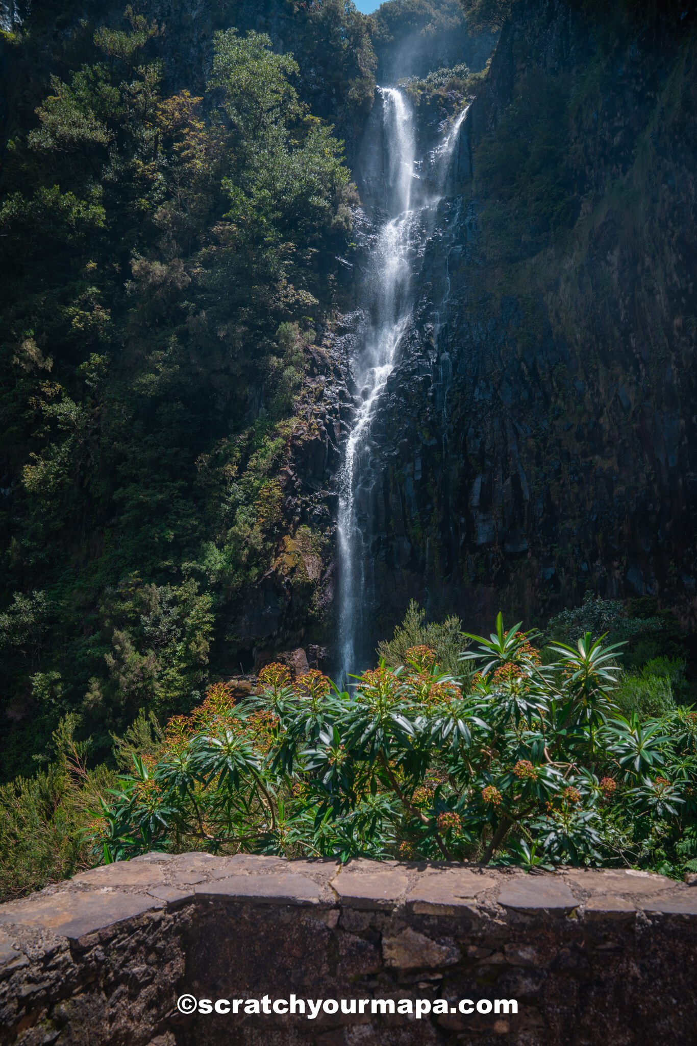 Levada das 25 Fontes hike Madeira