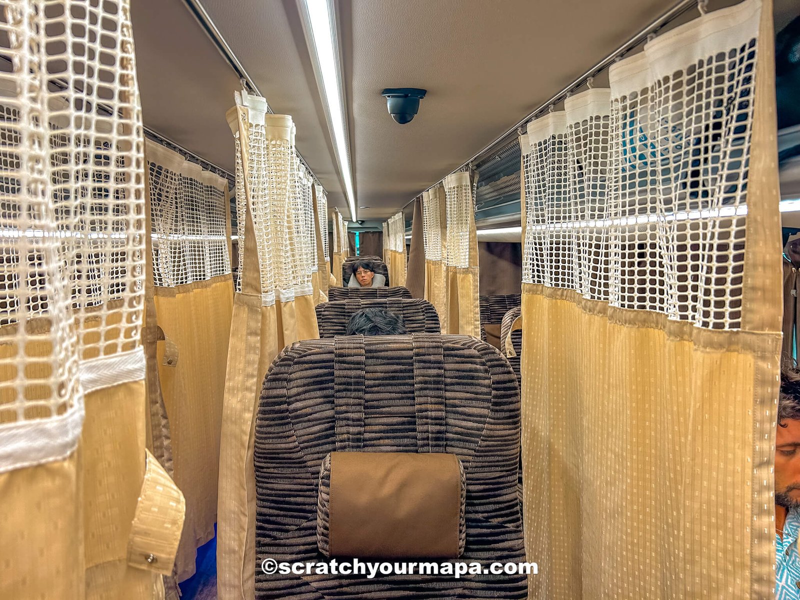 how to get to Nara, Japan from Tokyo with the bus