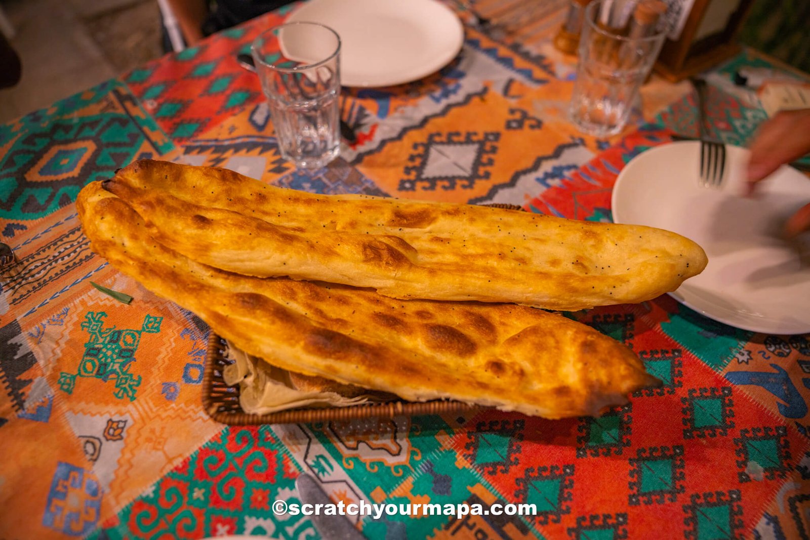 Azerbaijani bread - what to eat in Azerbaijan