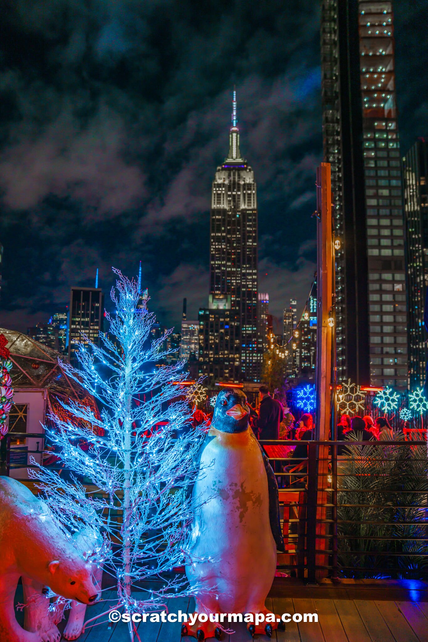 230 Fifth Rooftop - Christmas bars in NYC