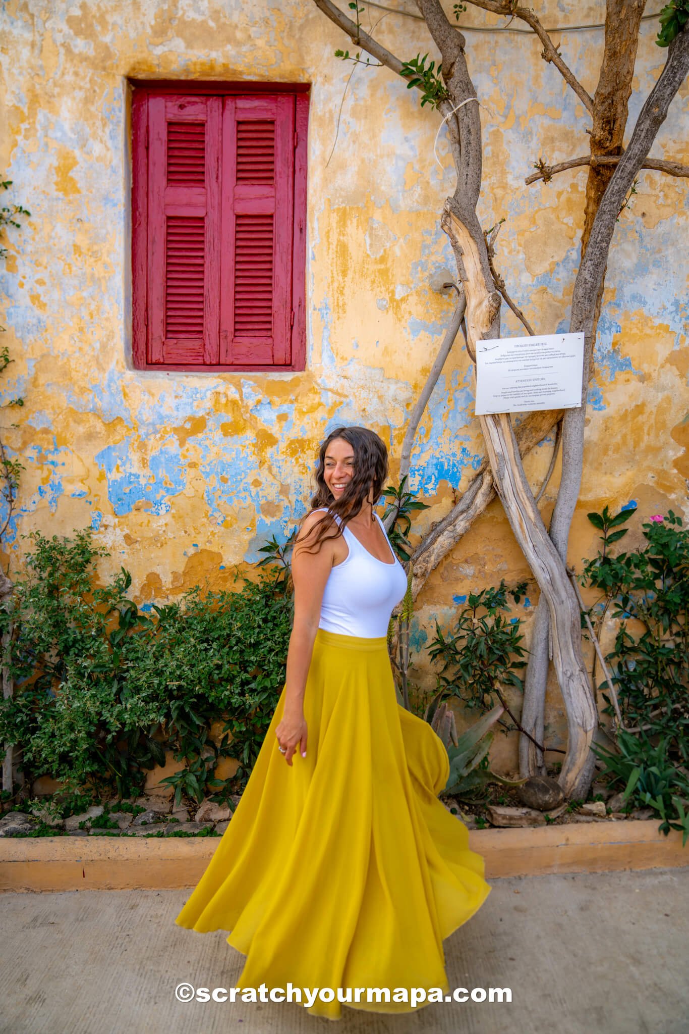 Anafiotika - how to get around Athens, Greece