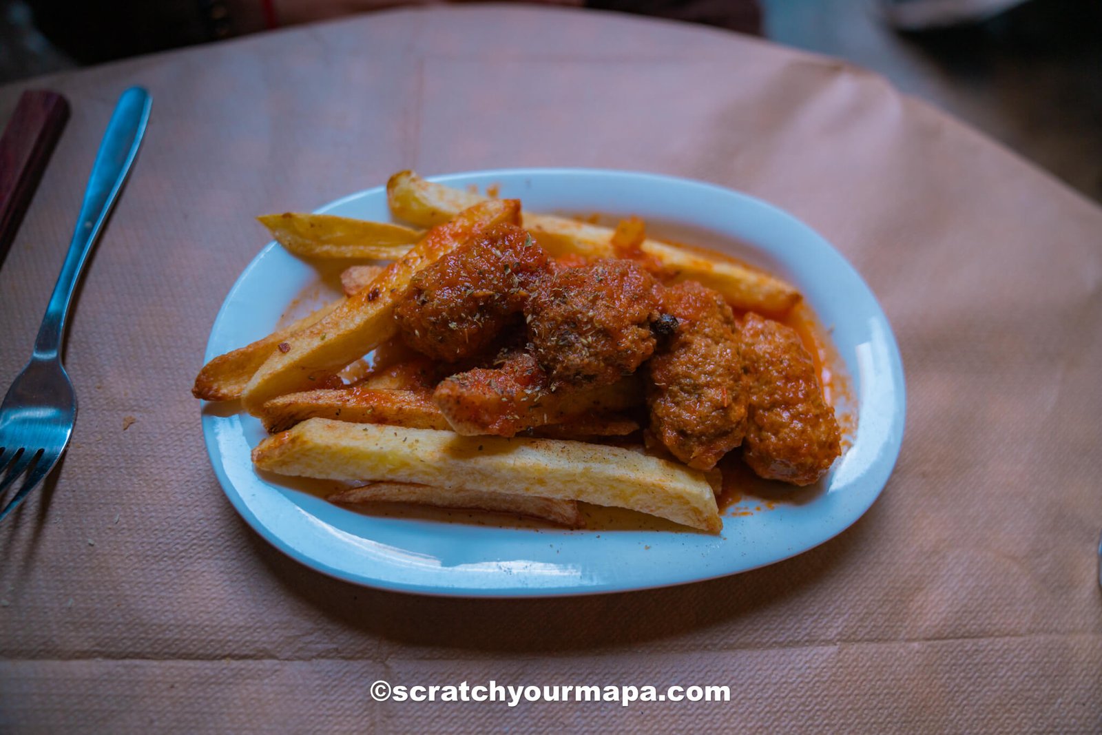 Greek meatballs - what to eat in Athens, Greece