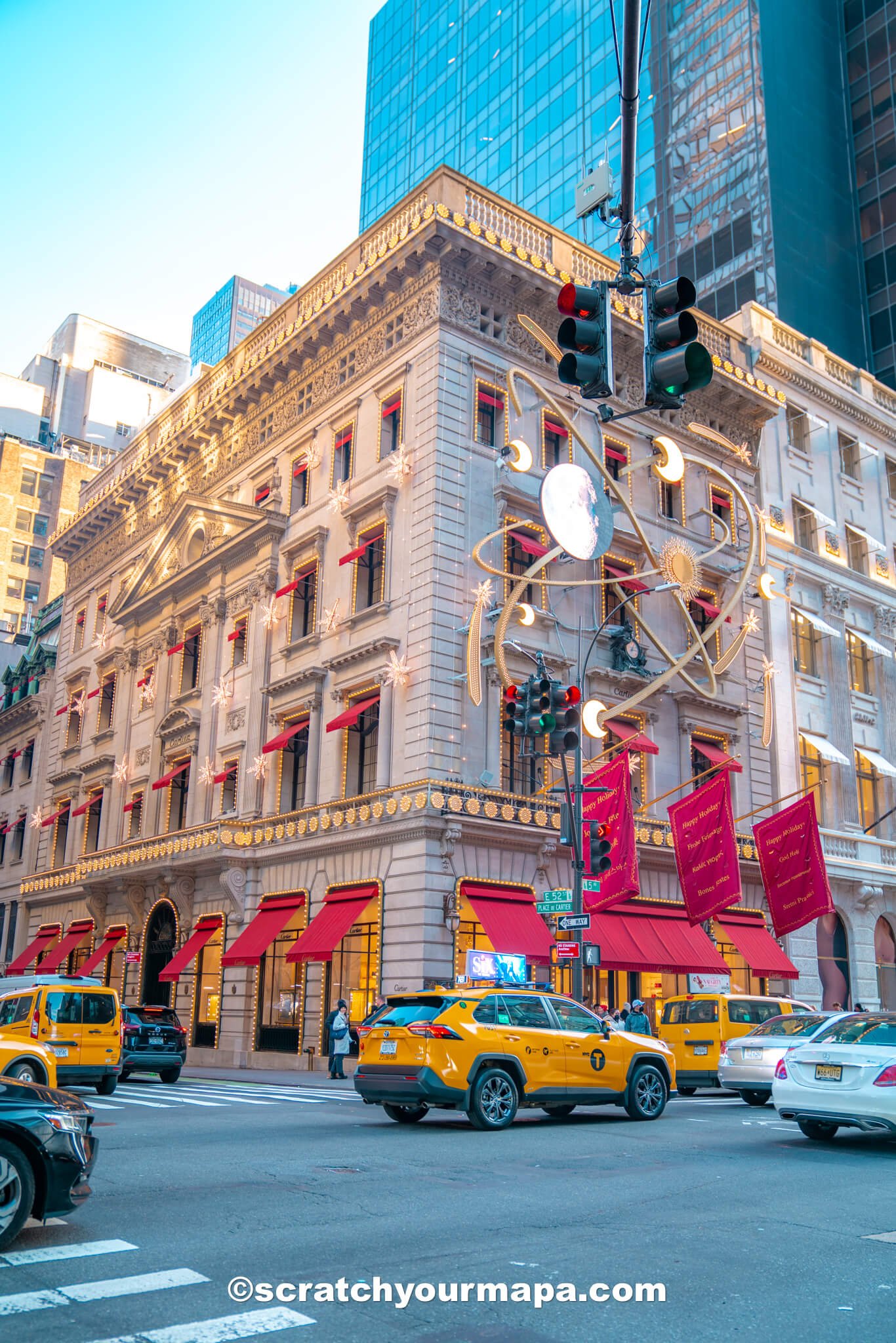 Holiday Window Displays in NYC - Cartier