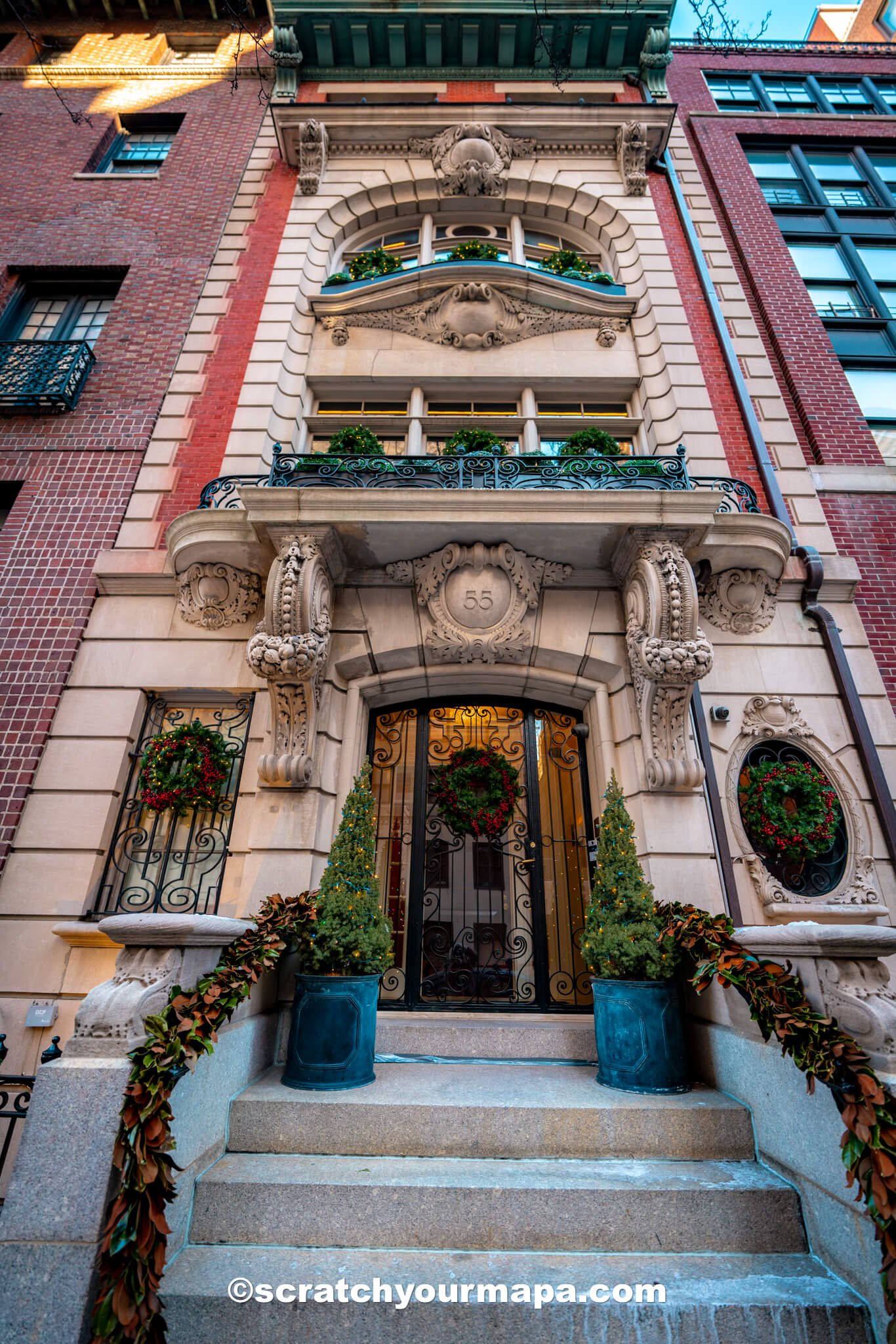 Decorated homes in Upper East Side - Christmas in Manhattan, New York