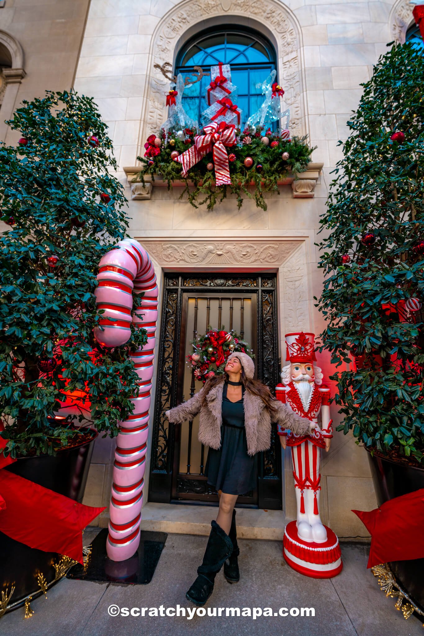 Upper East side homes decorated for Christmas - best Christmas decorations in NYC
