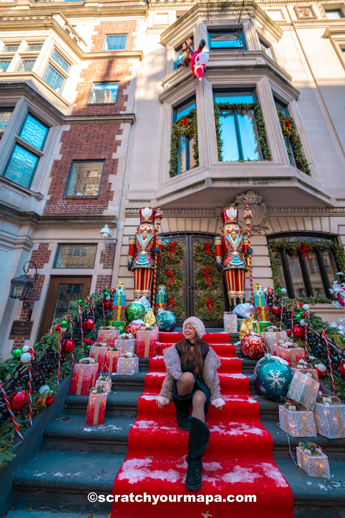 Decorated homes in Upper East Side - Christmas in Manhattan, New York