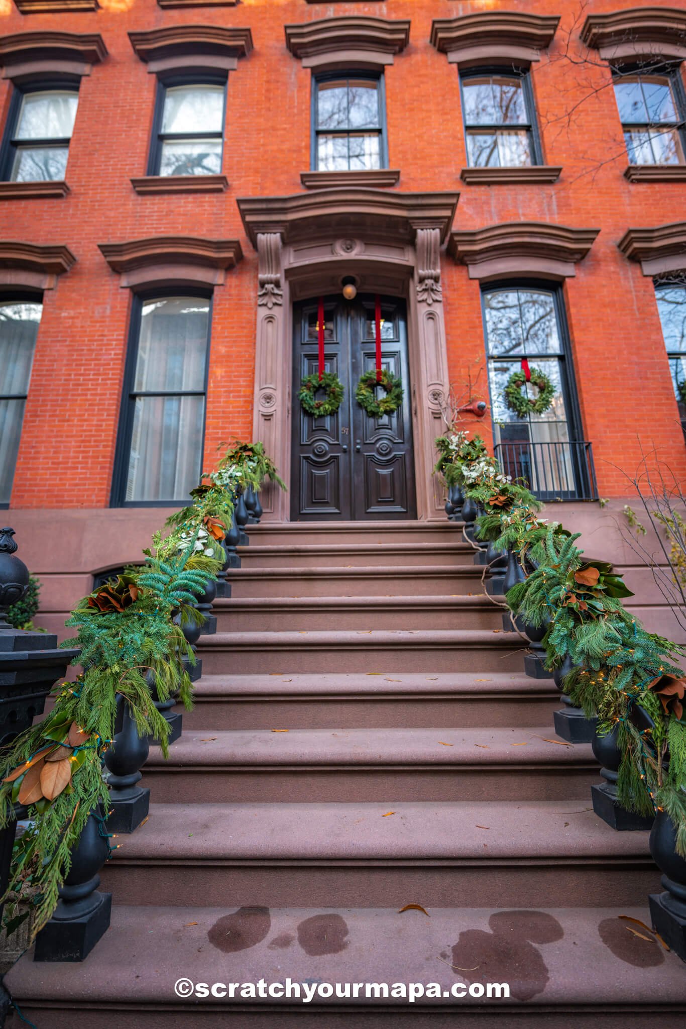 Upper East side homes decorated for Christmas - best Christmas decorations in NYC