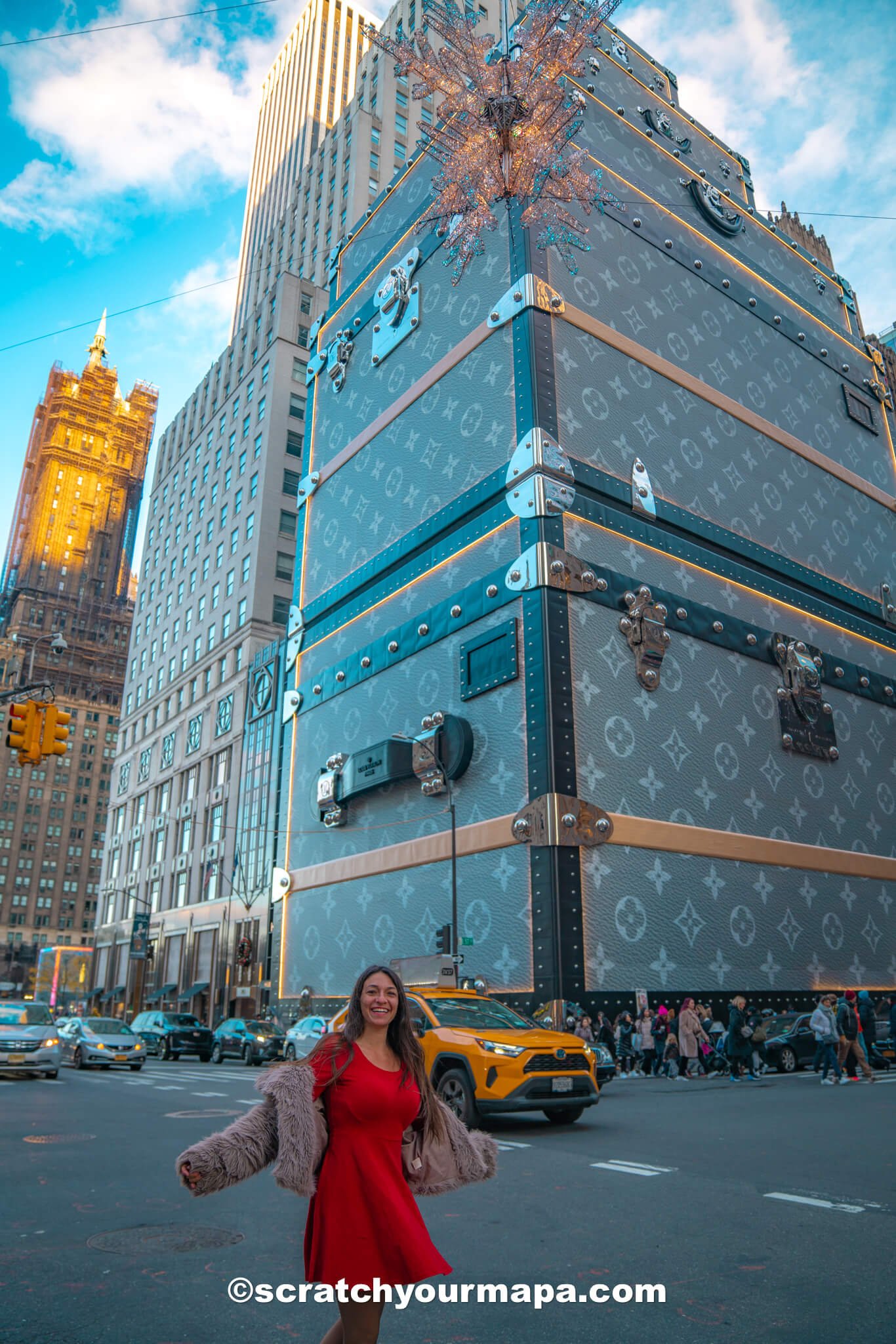 Luis Vuitton - Christmas in Manhattan, New York