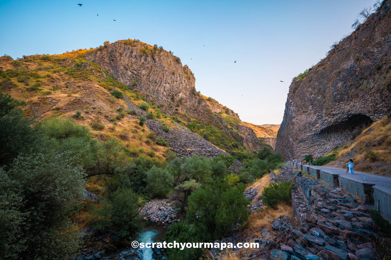 pictures of Armenia - Symphony of Stones
