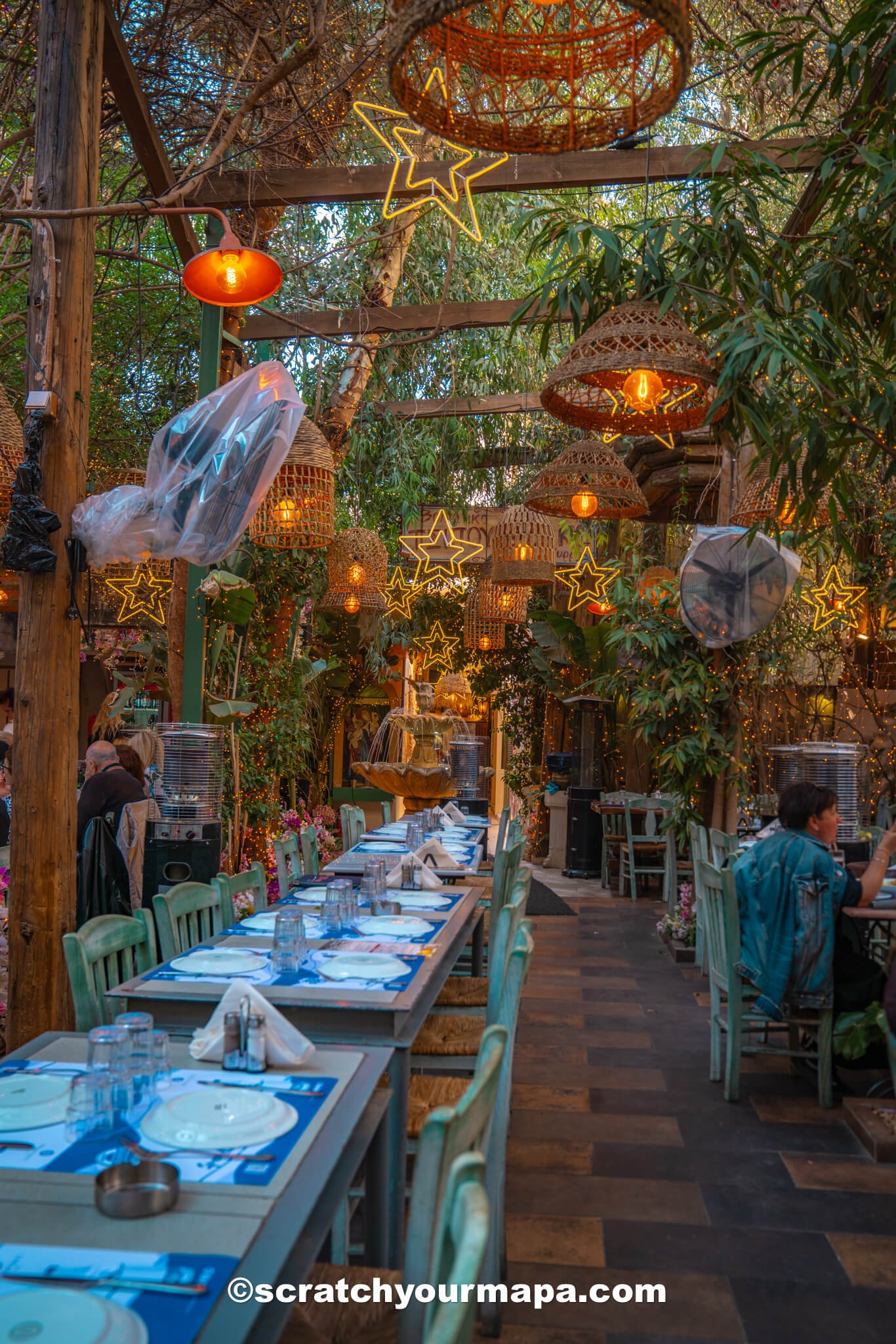 Voliotiko Tsipouradiko - best restaurants in Athens, Greece