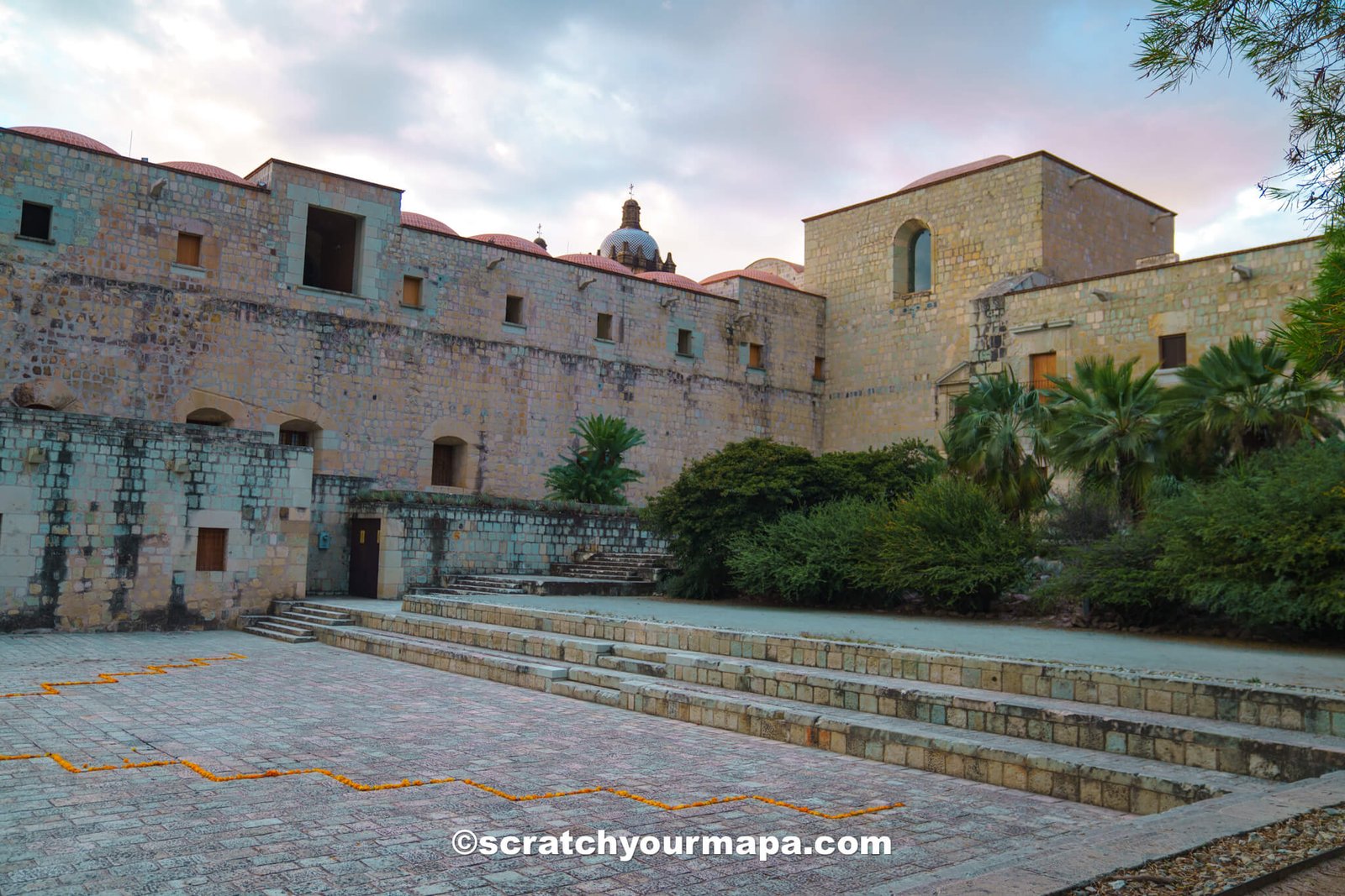 Jardin Etnobotanico de Oaxaca travel guide
