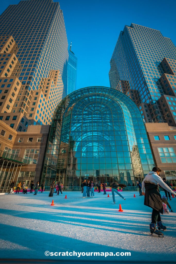 Ice skating - best Christmas activities in NYC