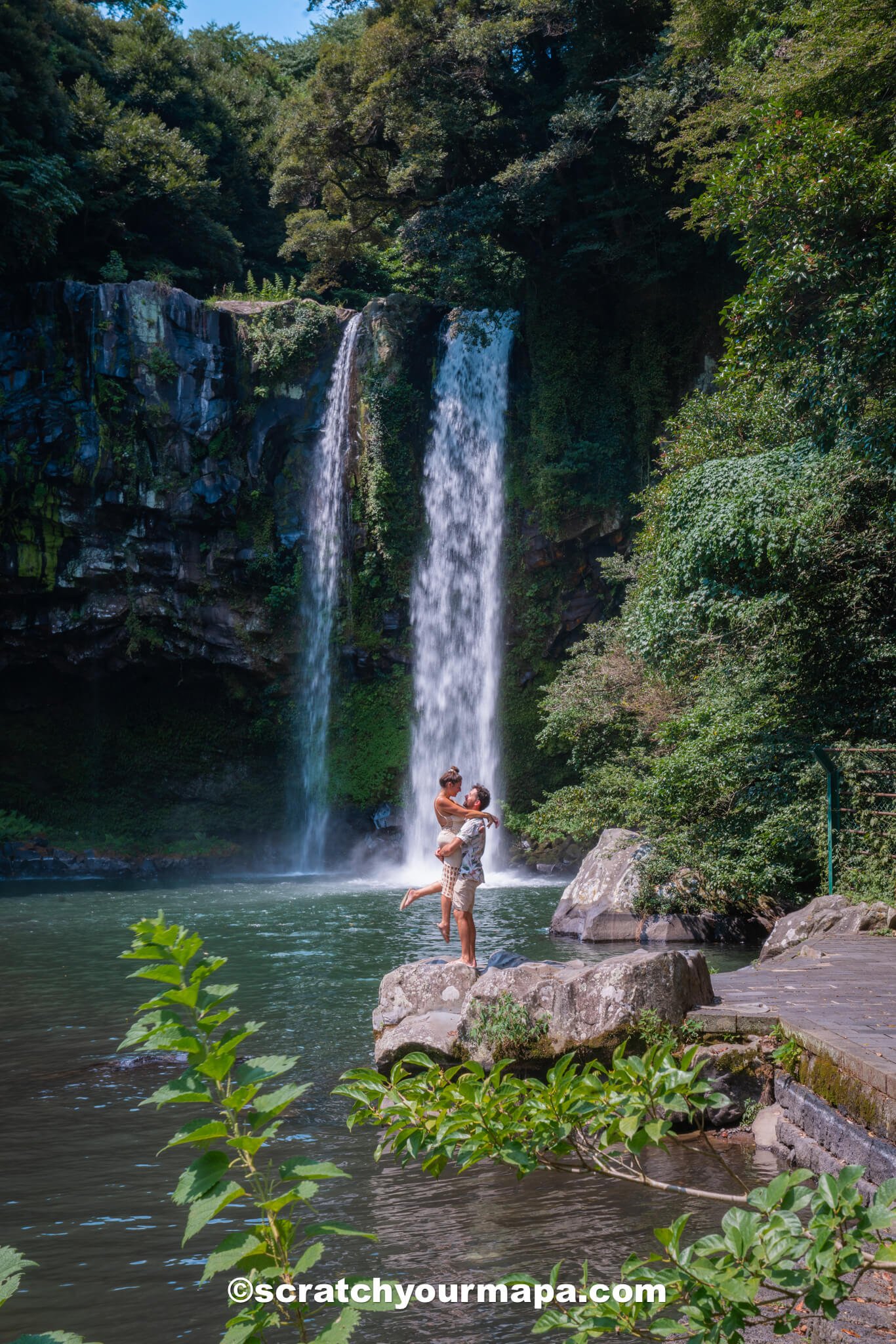 things to do in Jeju - Cheonjiyeon Waterfall