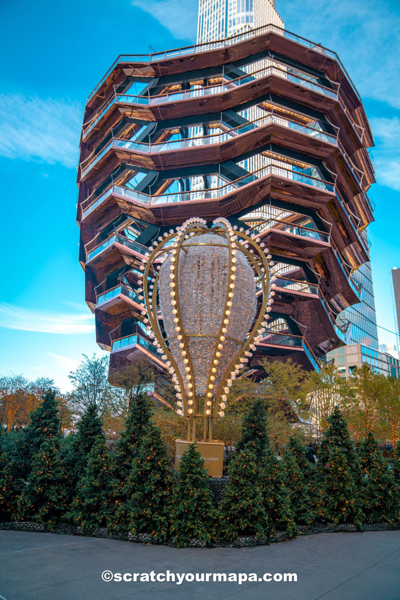 The best Christmas decorations in NYC