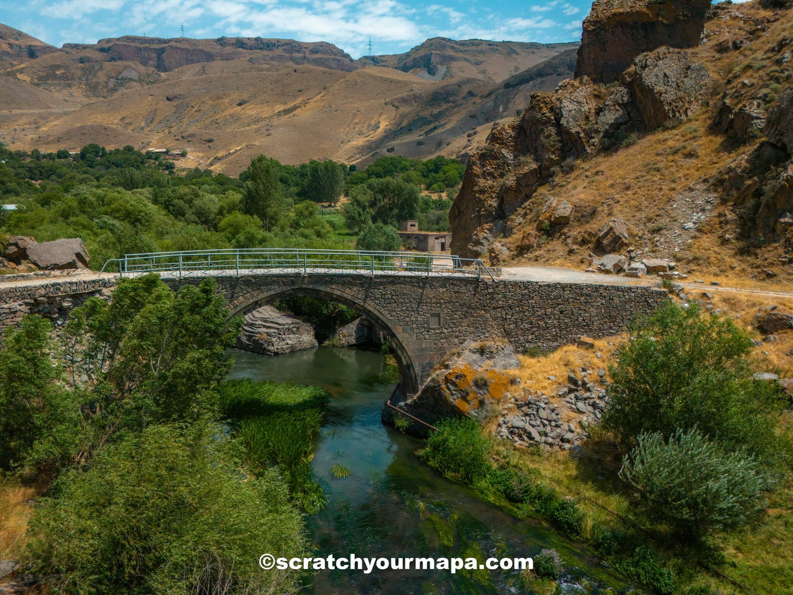 Getting around Armenia travel guide