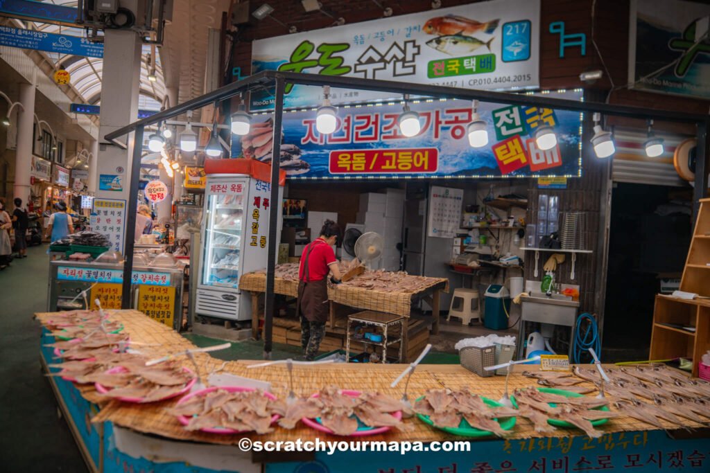 market in Jeju - planning a trip to South Korea