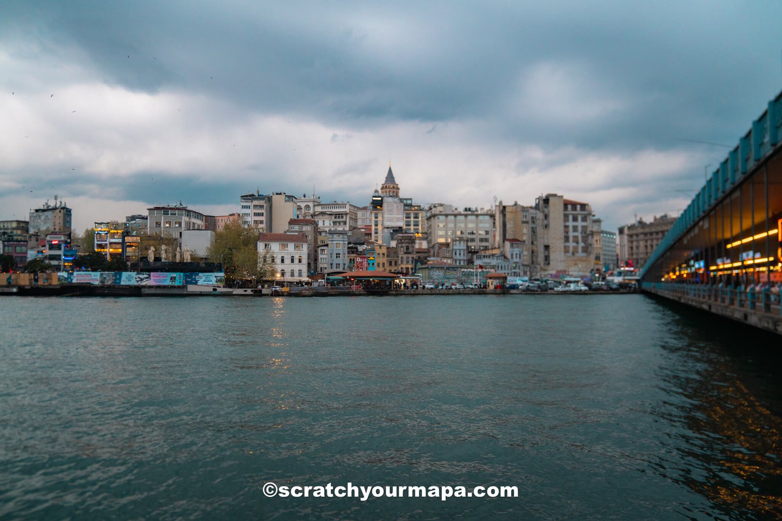 Bosphorus Bridge - the spots for photos of Istanbul city