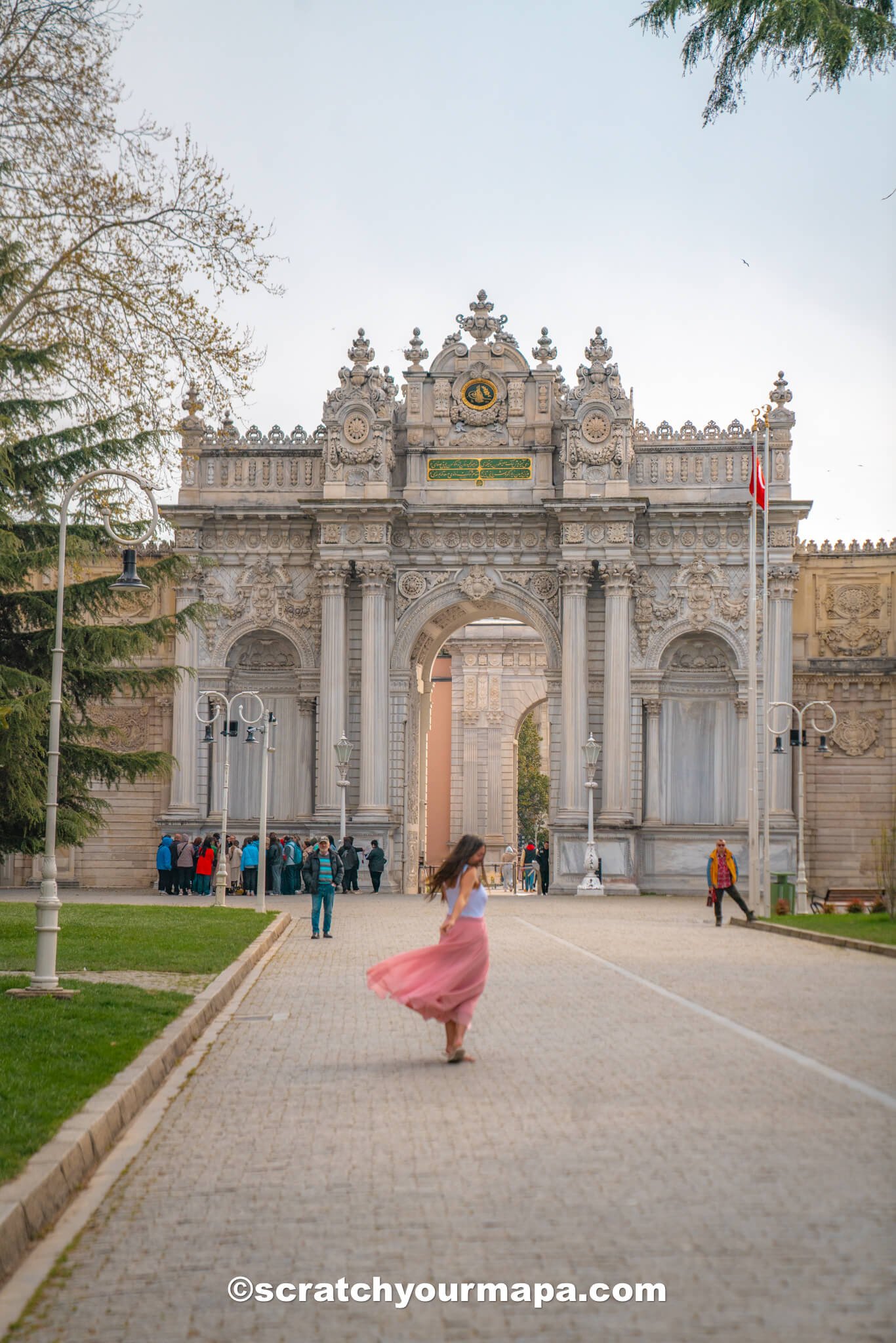 Dolmabahce Palace - photos of Istanbul City