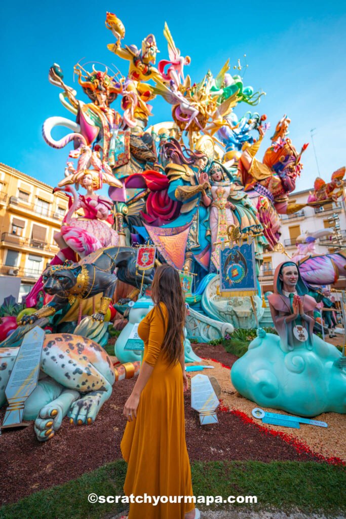Las Fallas - how to find festivals around the world