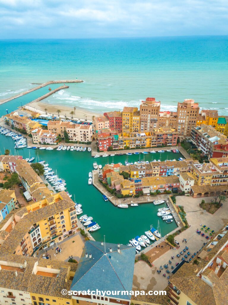 Port Saplaya - day trips getting around Valencia