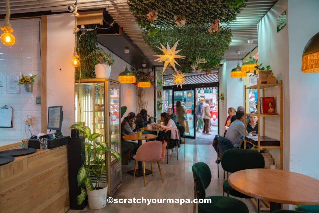 cafe in Valencia - Valencia Spain food guide