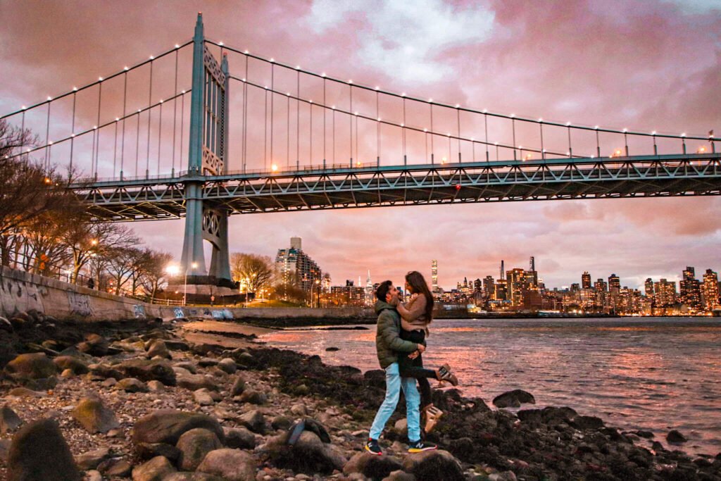 how to get from LGA to Manhattan