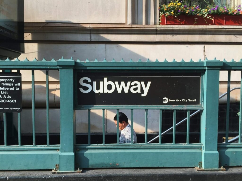 how to use the NYC subway