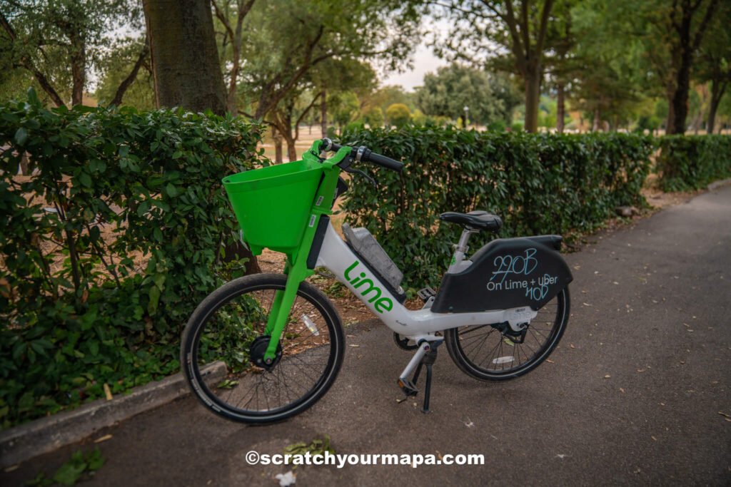 getting around in Rome by bike