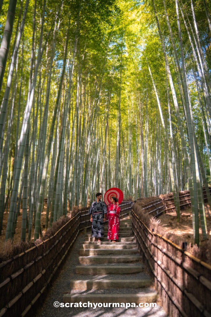 Arashiyama - temple nearby the bamboo forest