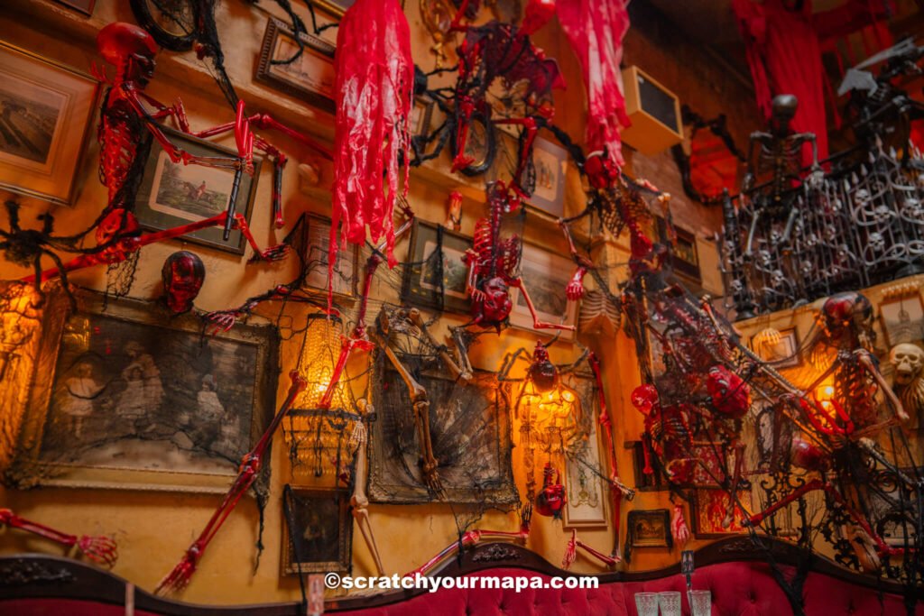 halloween bars in NYC
