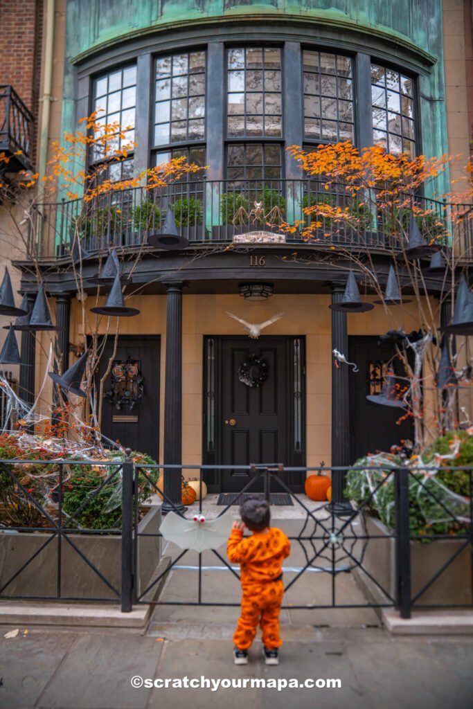 decorated homes for Halloween in NYC