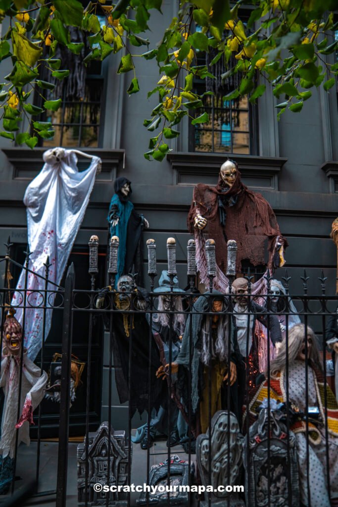 decorated homes for Halloween in NYC